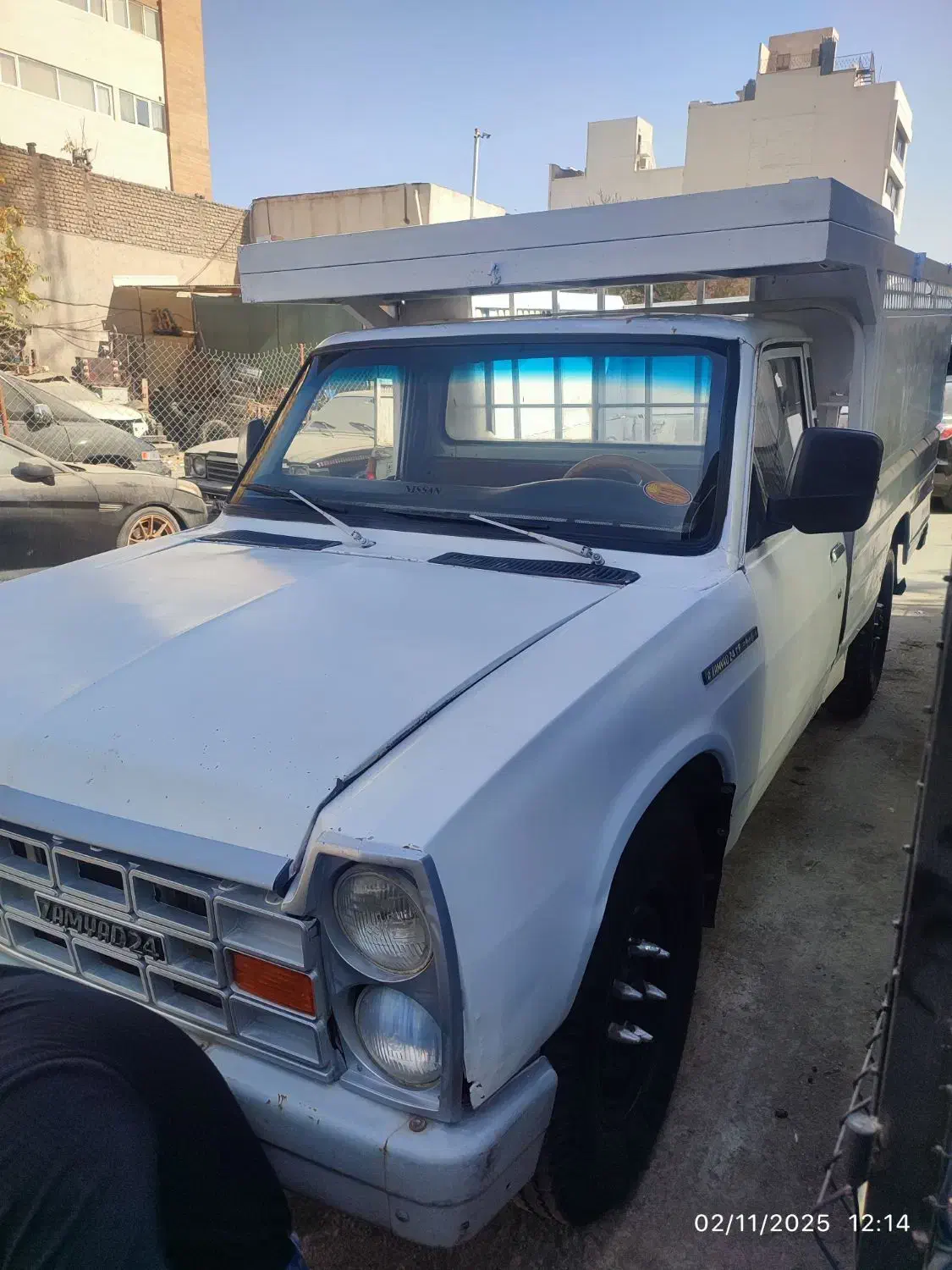 نیسان ۶۹ تناژ ۲ تنی|خودرو سواری و وانت|مشهد, هفده شهریور|دیوار