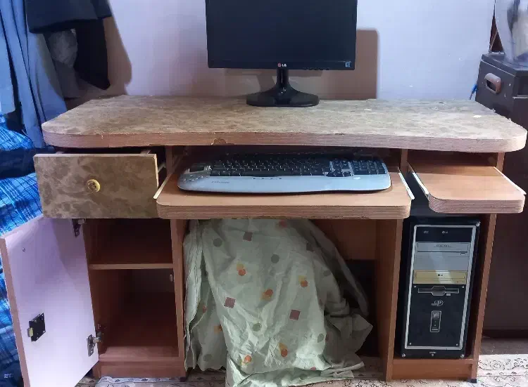 میز کامپیوتر|میز تحریر و کامپیوتر|بندرعباس, |دیوار