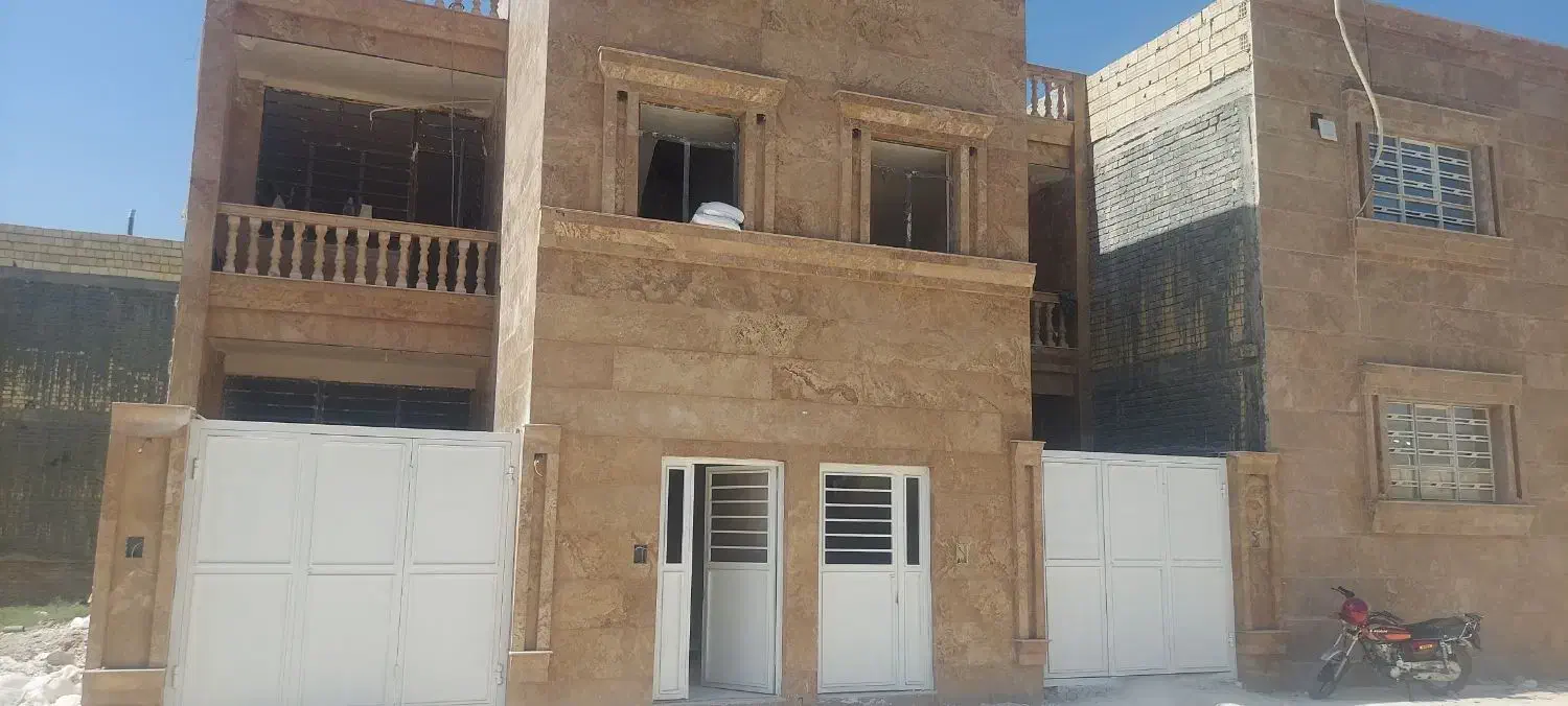 فروش خانه گردخون ۱۰۰متری باسندوپایانکار|فروش خانه و ویلا|شیراز, کفترک|دیوار