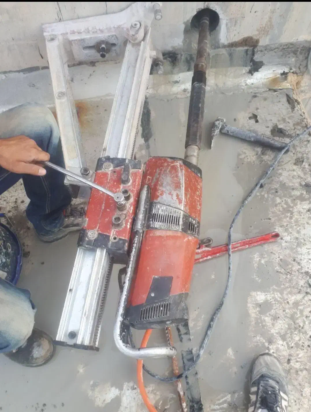 کرگیری،سوراخ کاری،گردبربتن،سوراخکاری|خدمات پیشه و مهارت|تهران, افسریه جنوبی|دیوار