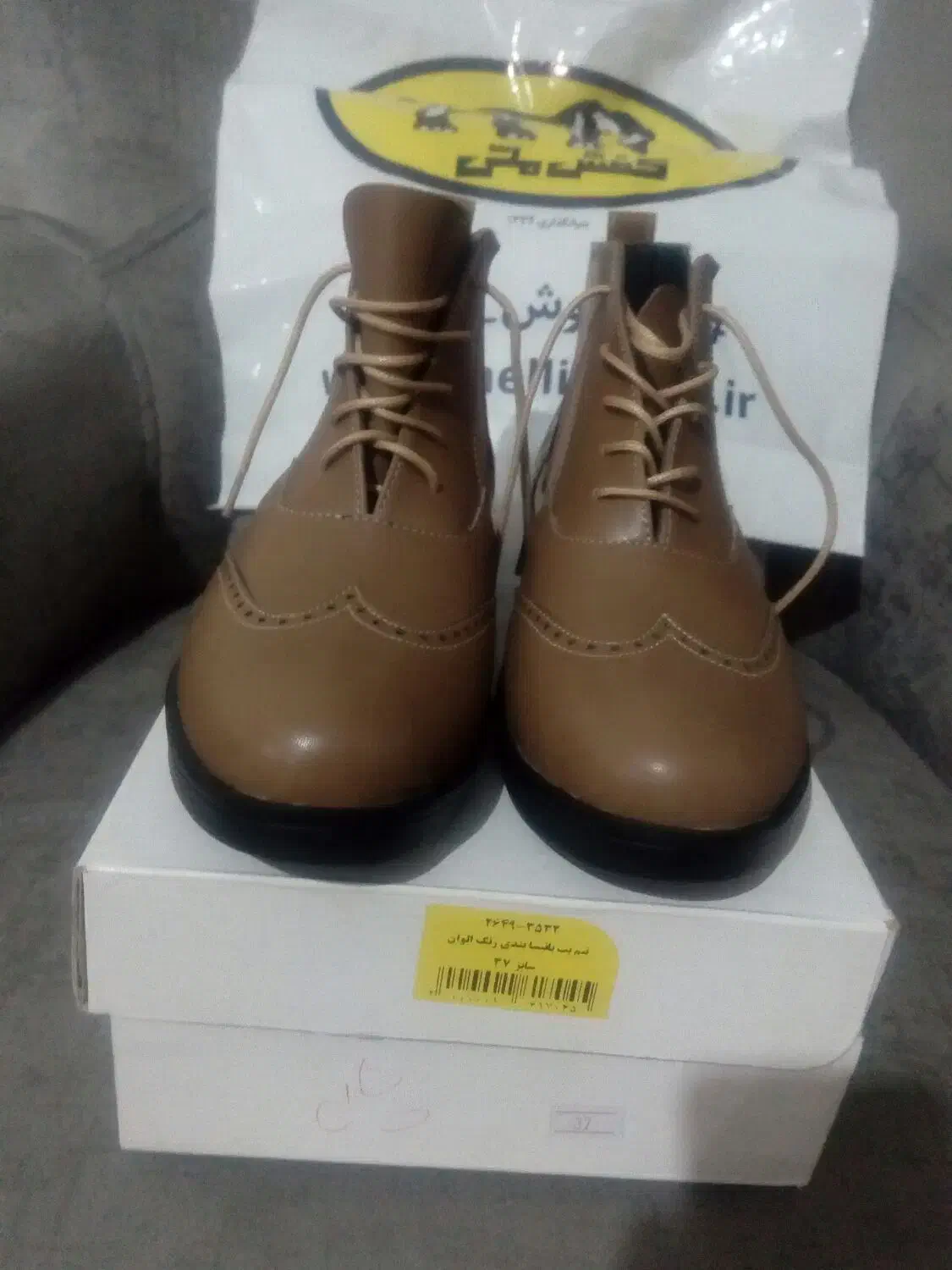 نیم بوت زنانه|کیف، کفش، کمربند|فردیس, شهرک راه آهن|دیوار