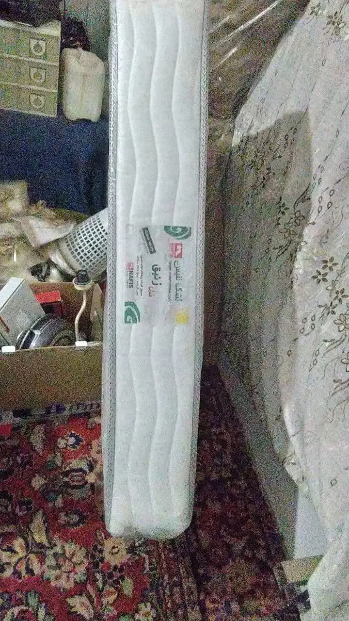 تشک کودک|تشک تختخواب|قم, قلعه کامکار|دیوار