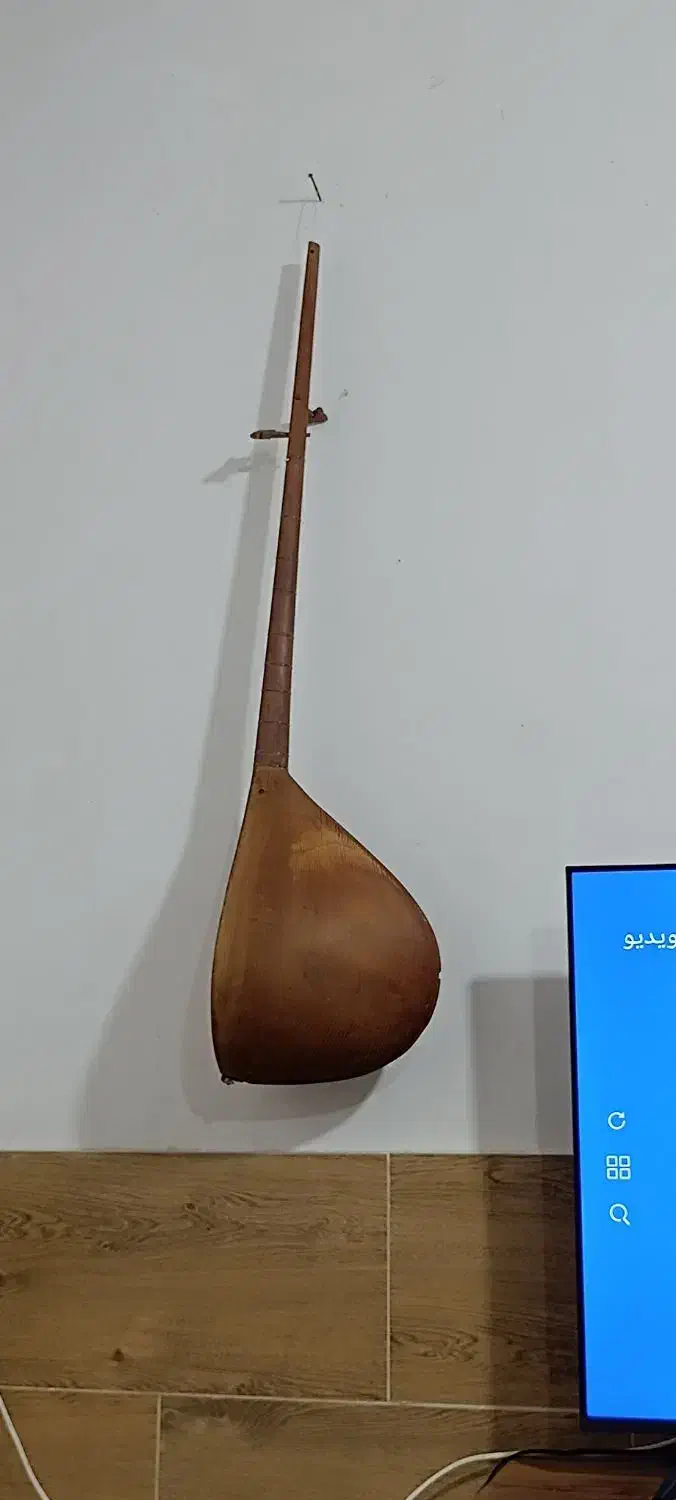 دوتار تربت جام|سازهای سنتی|مشهد, توس فردوسی|دیوار