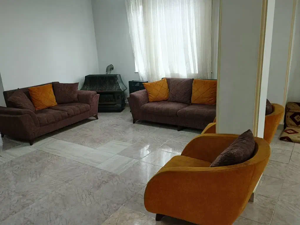 مبل در حد نو|مبلمان خانگی و میز عسلی|آستارا, |دیوار