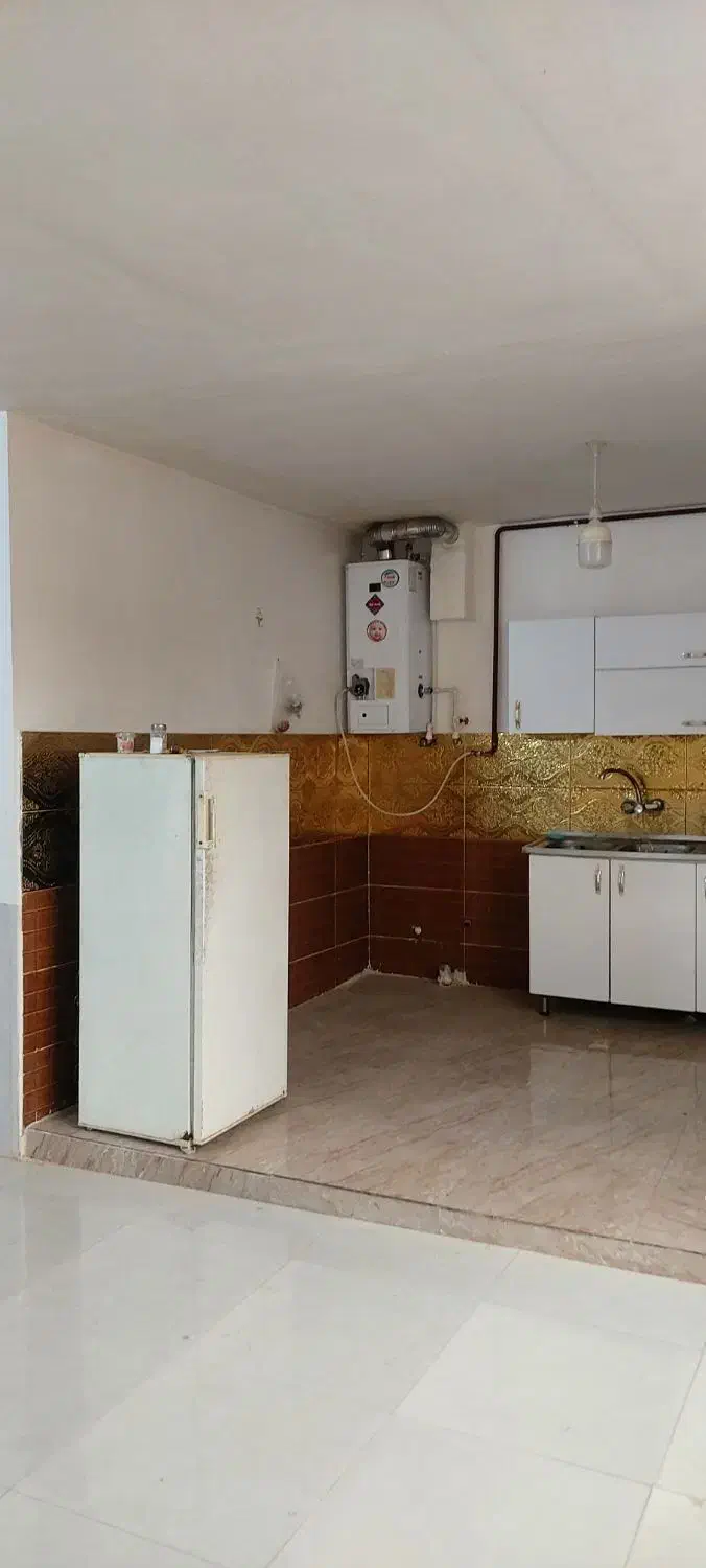 خانه اجاره‌ای در کشمیری ۱۱|اجارهٔ خانه و ویلا|مشهد, شهید احمدی روشن|دیوار