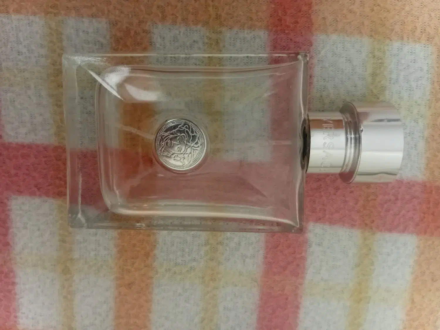 شیشه عطر ورساچ اصلی|آرایشی، بهداشتی، درمانی|شیراز, گلدشت معالی‌آباد|دیوار