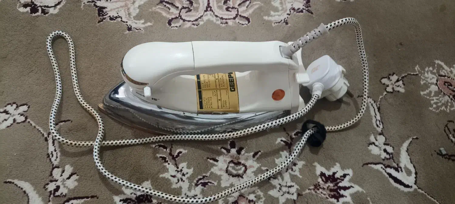 اتو نو|اتو و لوازم اتو|تربت جام, میان جام|دیوار