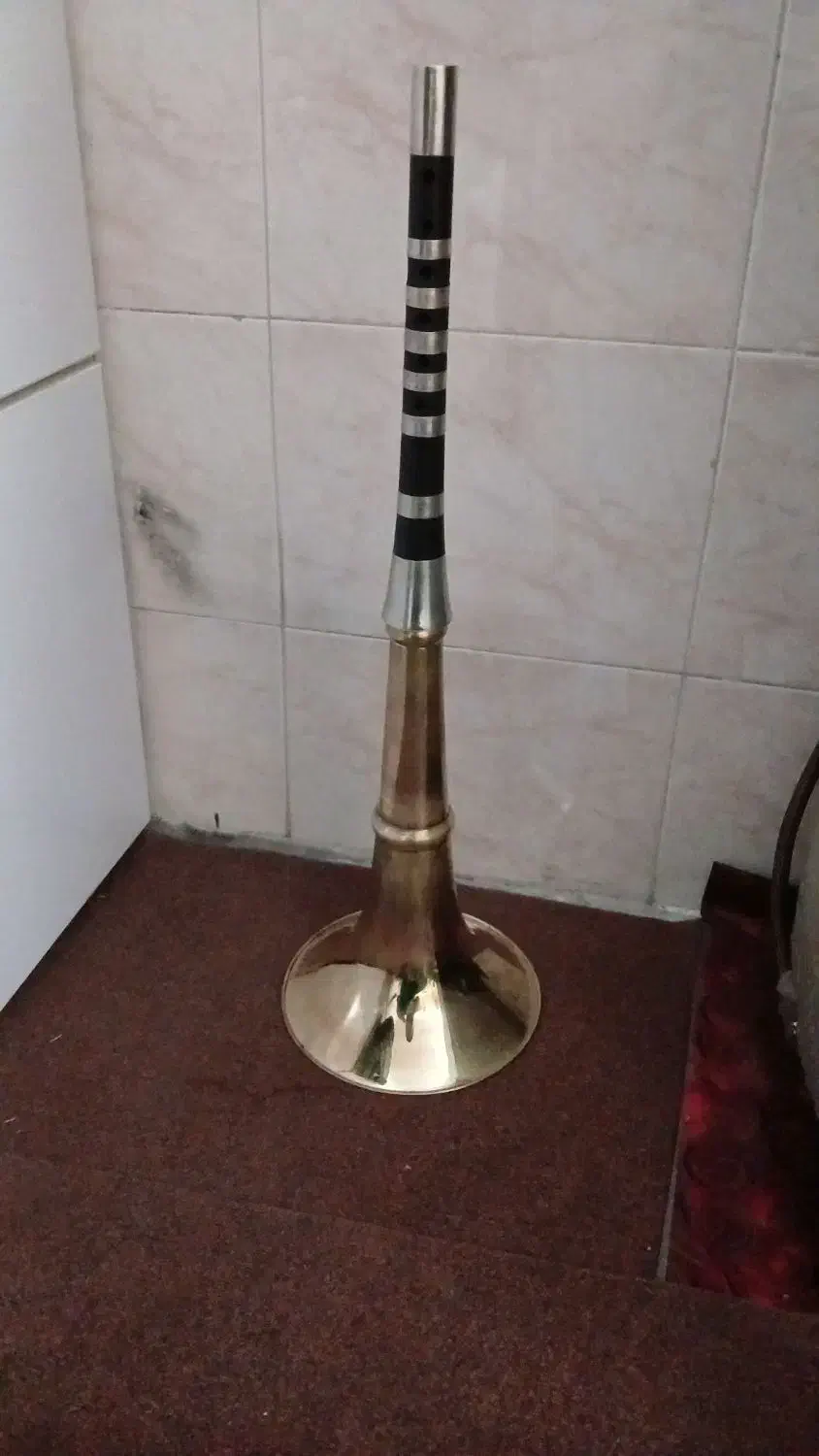 ساز|سازهای بادی|فیروزآباد (فارس), |دیوار