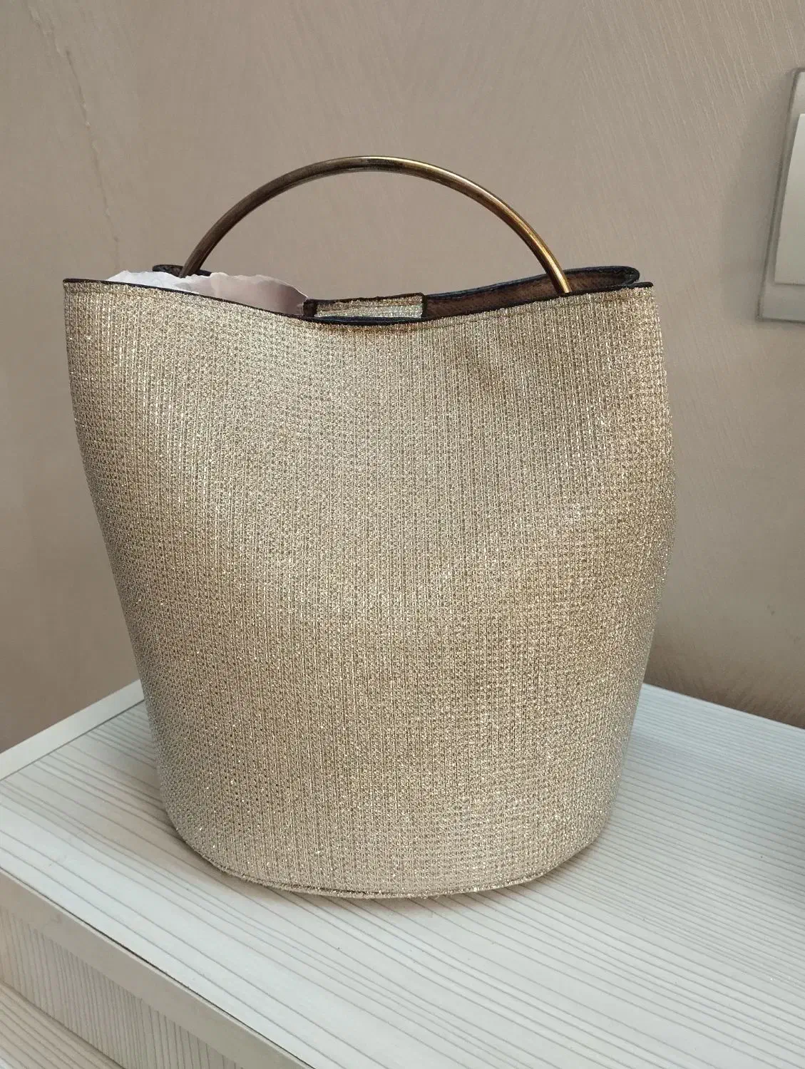 کیف و کفش مجلسی|کیف، کفش، کمربند|قم, ژاندارمها|دیوار