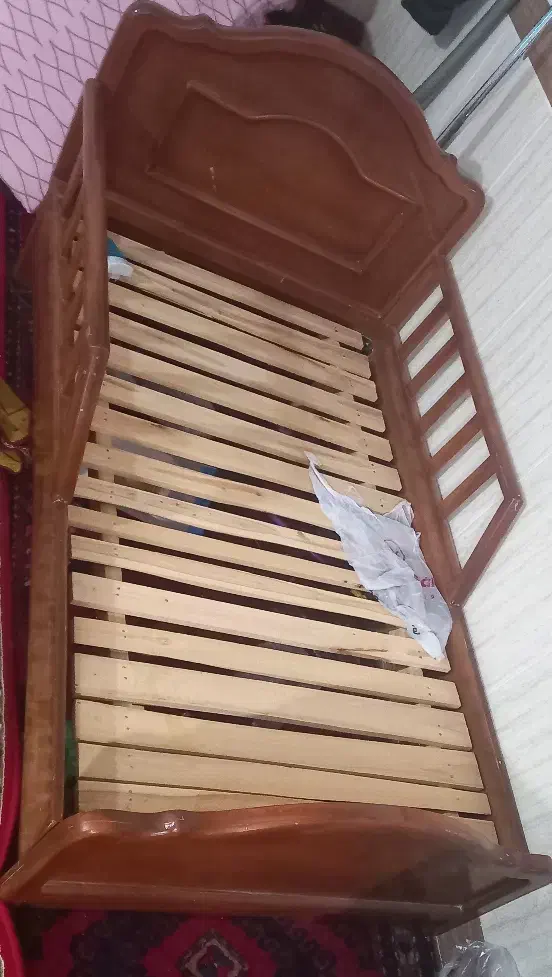 فروش تخت بچه|تخت و صندلی بچه|میاندوآب, |دیوار