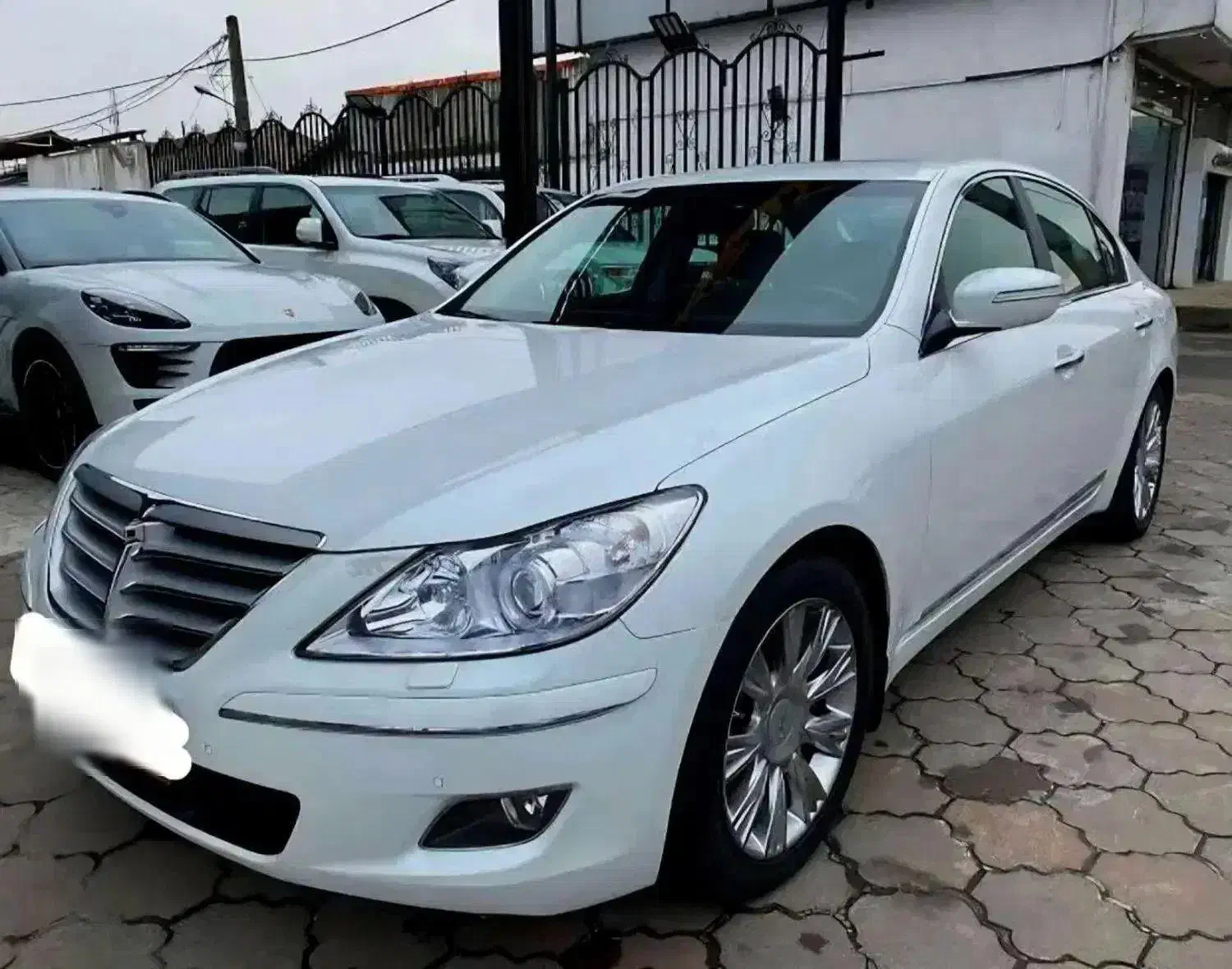 جنسیس سدان ۲۰۱۱|خودرو سواری و وانت|اصفهان, چرخاب|دیوار