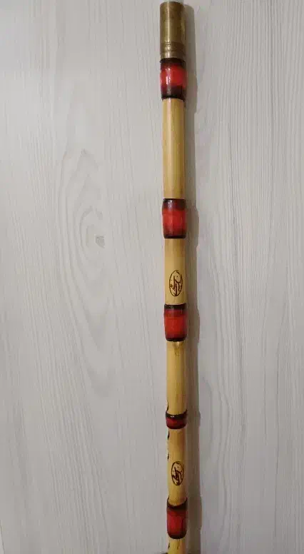 نی هفت بند|سازهای سنتی|مسجد سلیمان, |دیوار