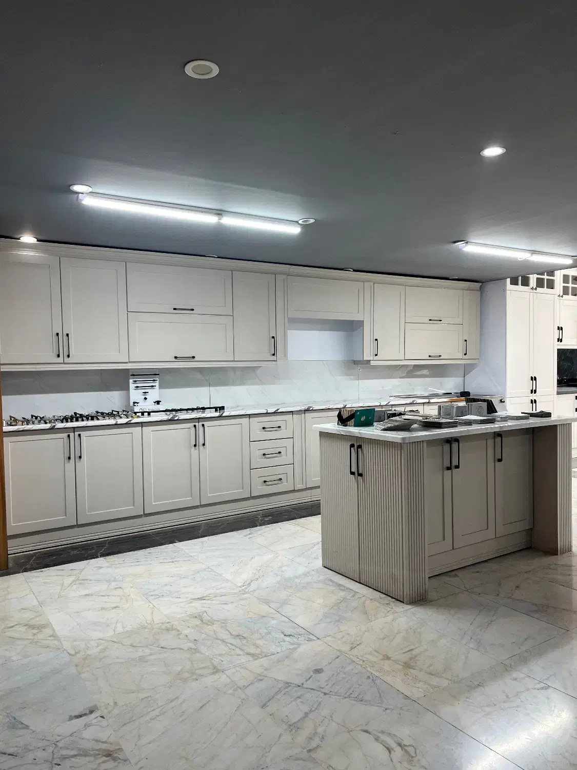 کابینت پیش ساخته (آماده) بدون واسطه از خود تولیدی|خدمات پیشه و مهارت|چهاردانگه (تهران), |دیوار