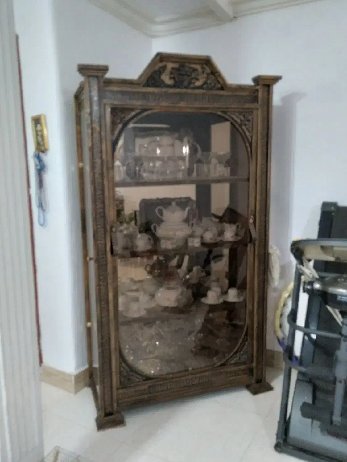 بوفه ظروف اهنی|بوفه، ویترین، کنسول|گرگان, |دیوار