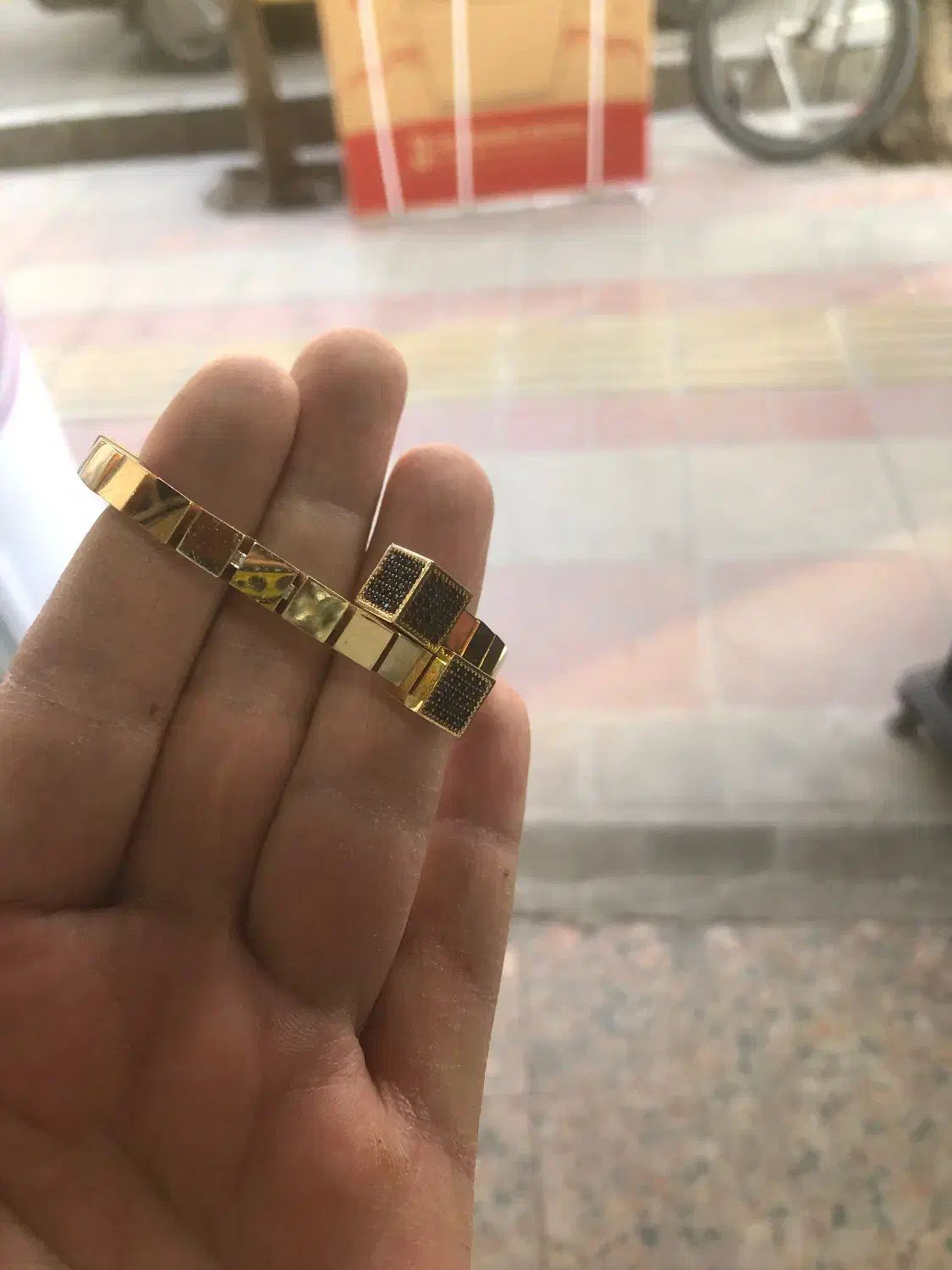 دستبند طلا به وزن حدودا۳۲گرم|جواهرات|ورامین, ورامین|دیوار