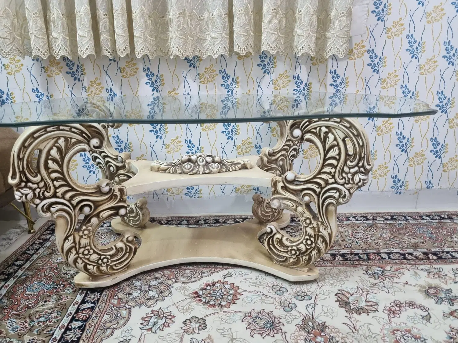 عسلی|مبلمان خانگی و میز عسلی|یزد, |دیوار