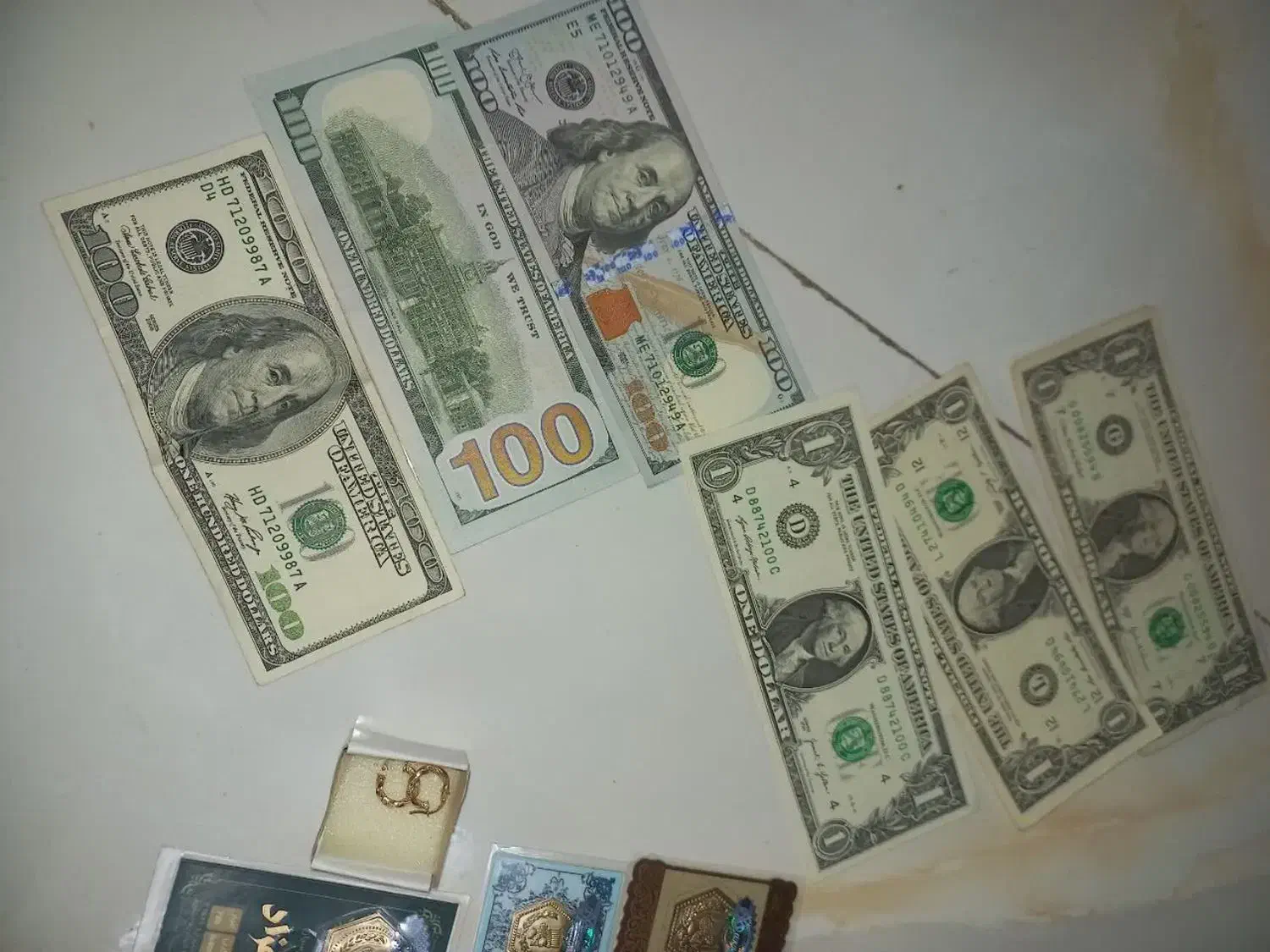 طلا وسکه|جواهرات|اراک, |دیوار