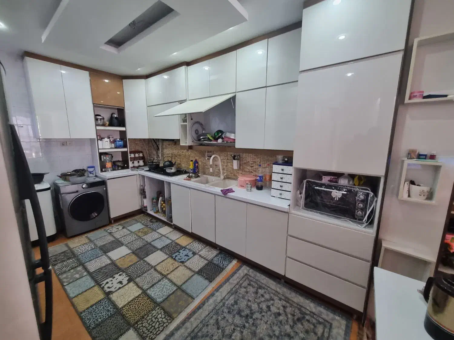 منزل ۱۵۰متری فلکه تندگویان (سپاه جنوبی)|فروش خانه و ویلا|شیراز, تندگویان|دیوار