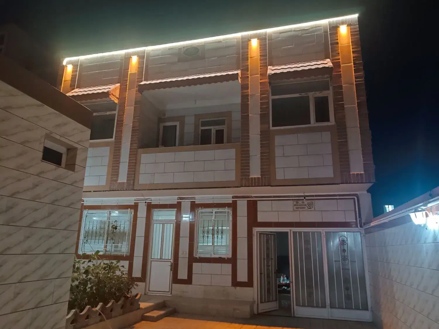 فروش خانه ویلایی دوطبقه میدان دولت|فروش خانه و ویلا|سربیشه, |دیوار