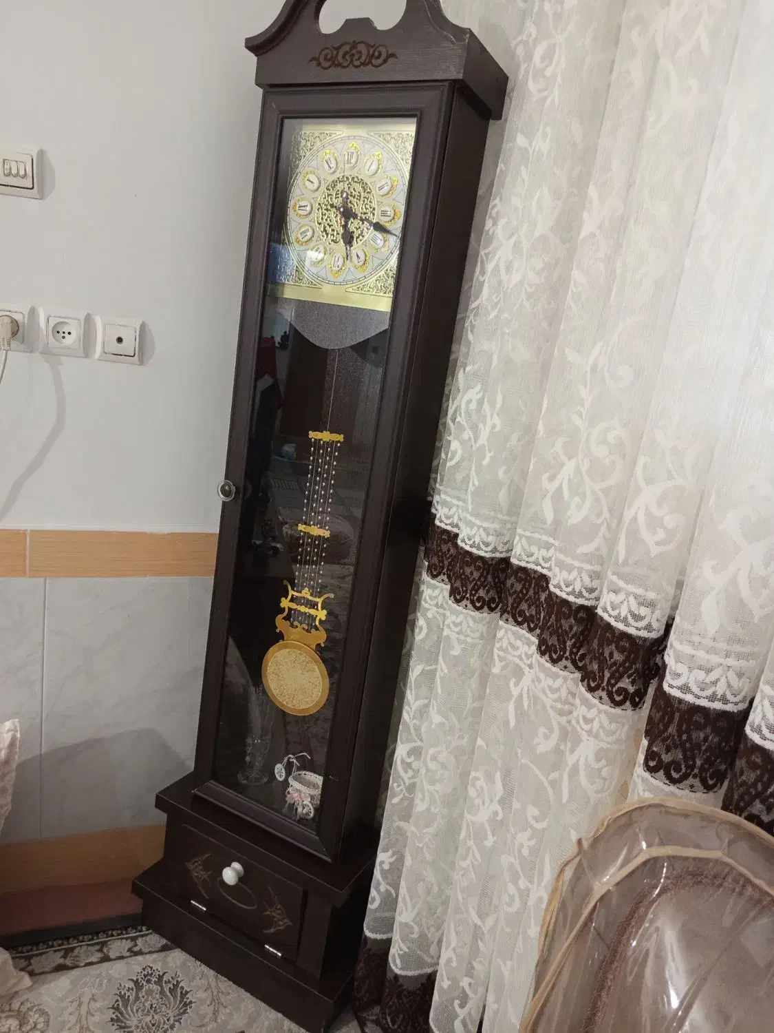 ساعت|ساعت دیواری و تزئینی|سبزوار, قلعهنو دهزار|دیوار