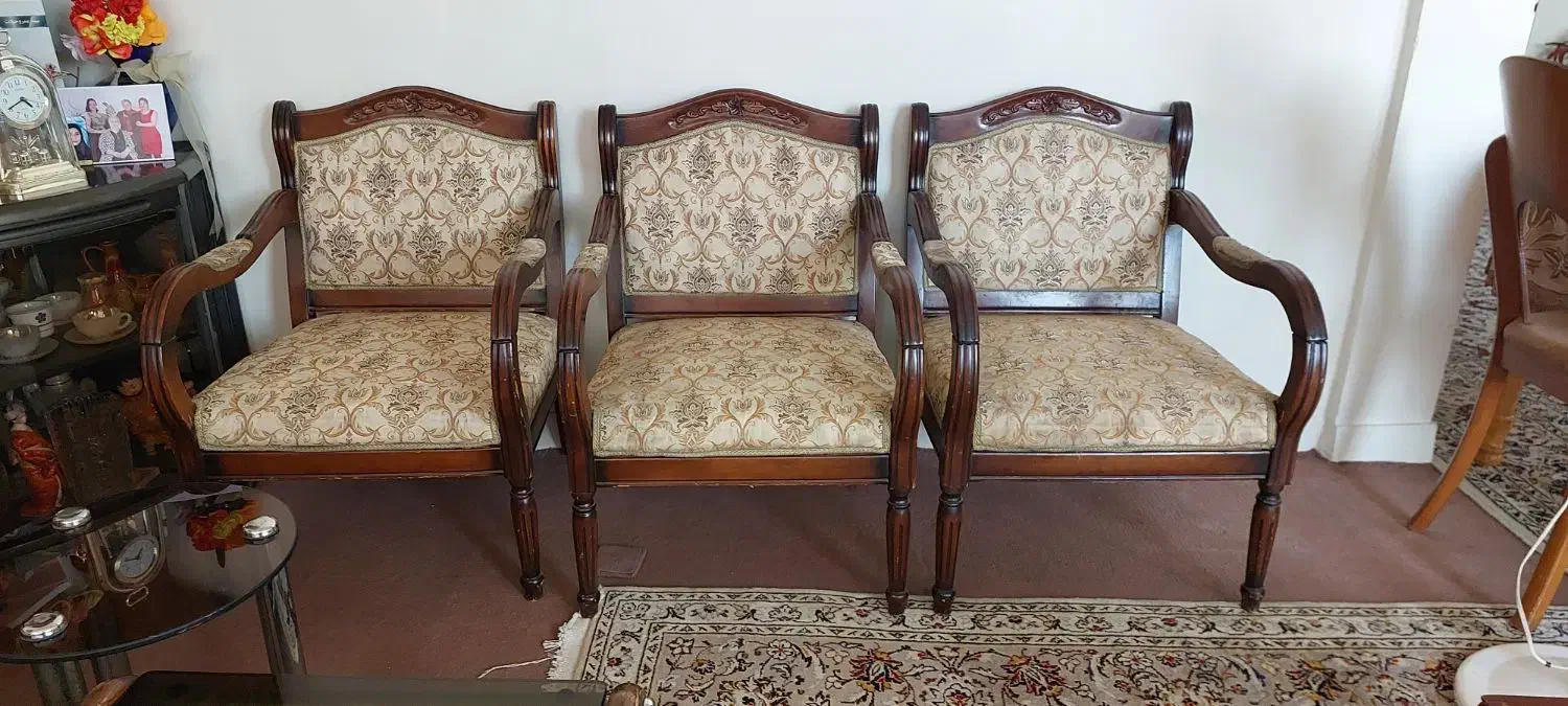 مبل ۷ نفره چوب محکم ویک تیکه|مبلمان خانگی و میز عسلی|تهران, حشمتیه|دیوار