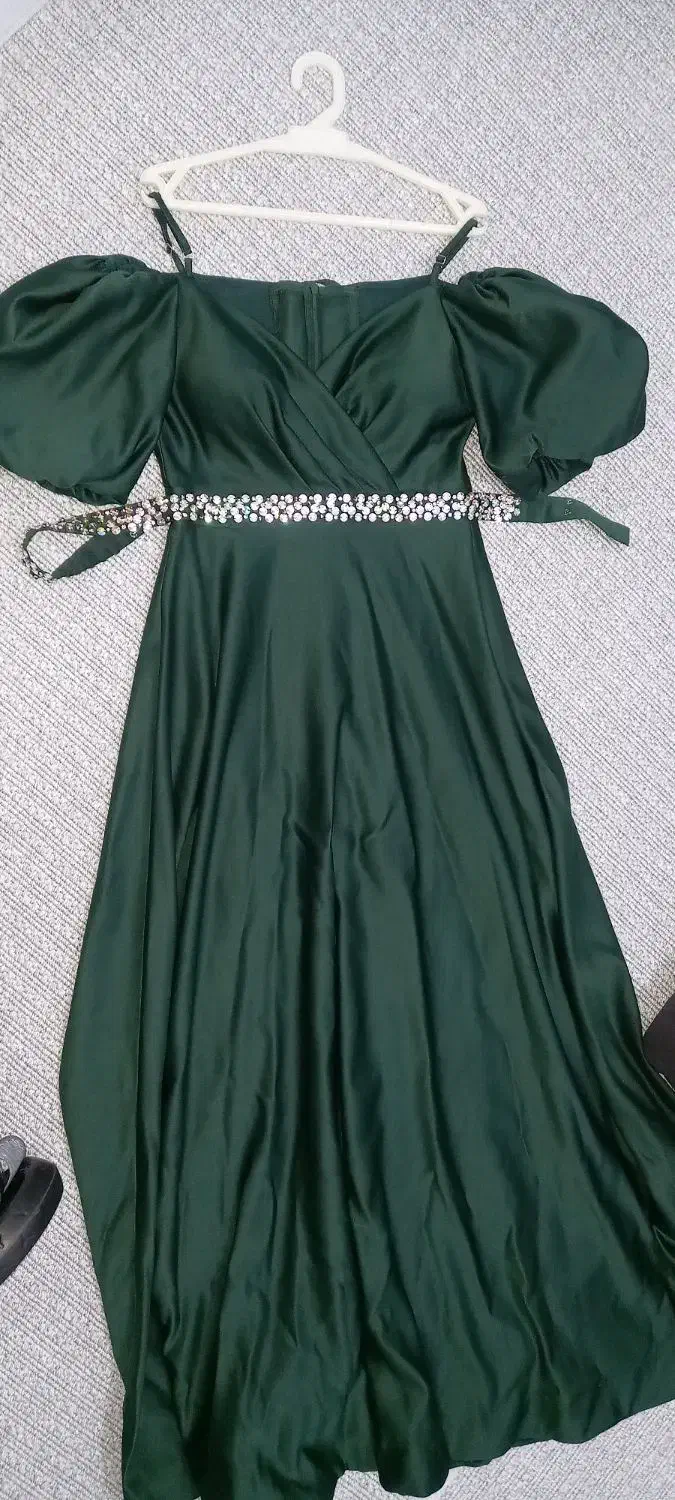 لباس مجلسی نو .قیمت فقط ۷۰۰|لباس|رباط‌کریم, نصیرشهر|دیوار