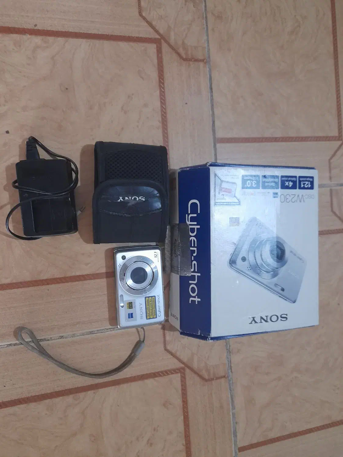 دوربین سونی|دوربین عکاسی و فیلم‌برداری|زنجان, |دیوار