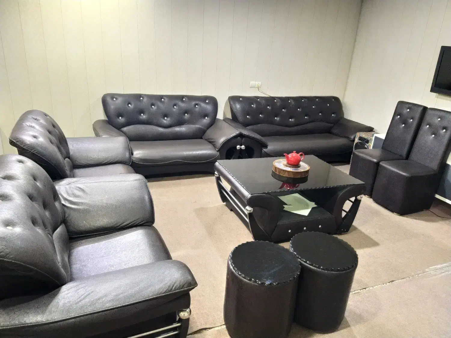 میز مبل راحتی ۹نفره|مبلمان خانگی و میز عسلی|ملایر, |دیوار