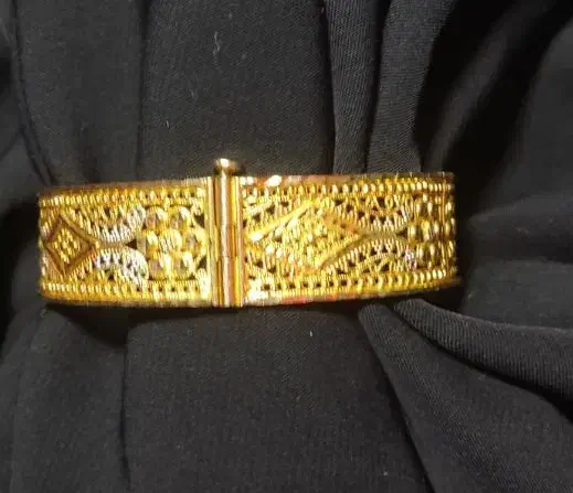 دستبند النگویی محکم قدیمی|جواهرات|یاسوج, |دیوار