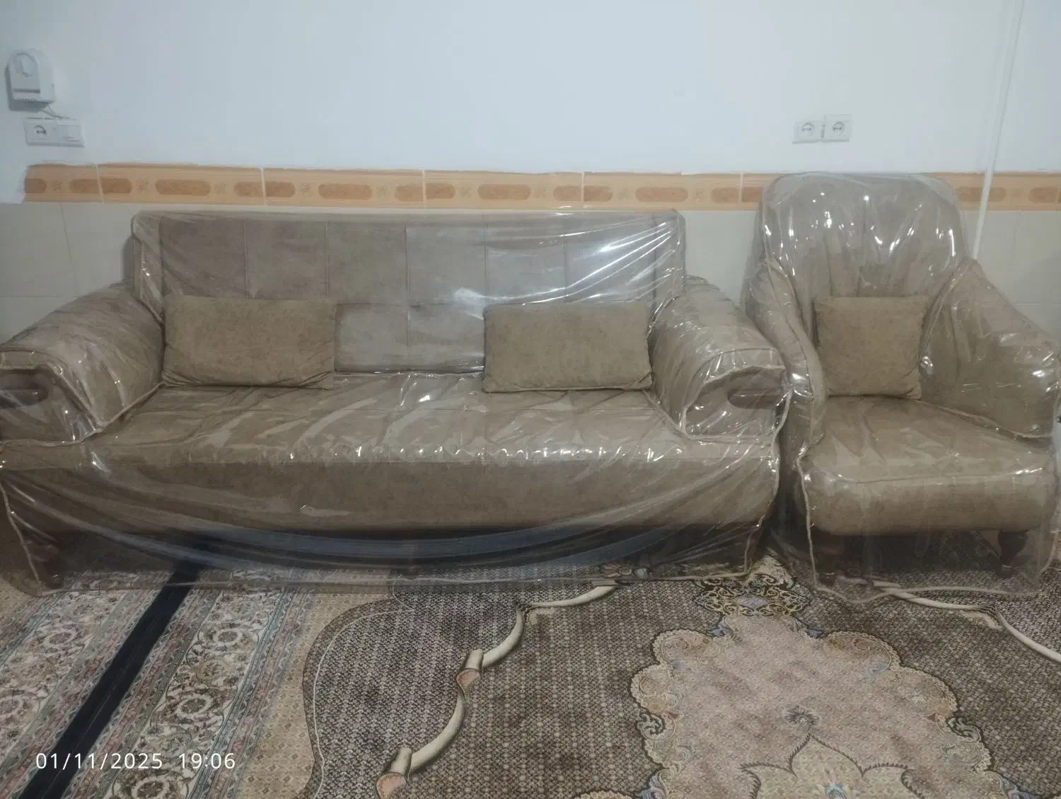 مبل 7نفره|مبلمان خانگی و میز عسلی|بم, |دیوار