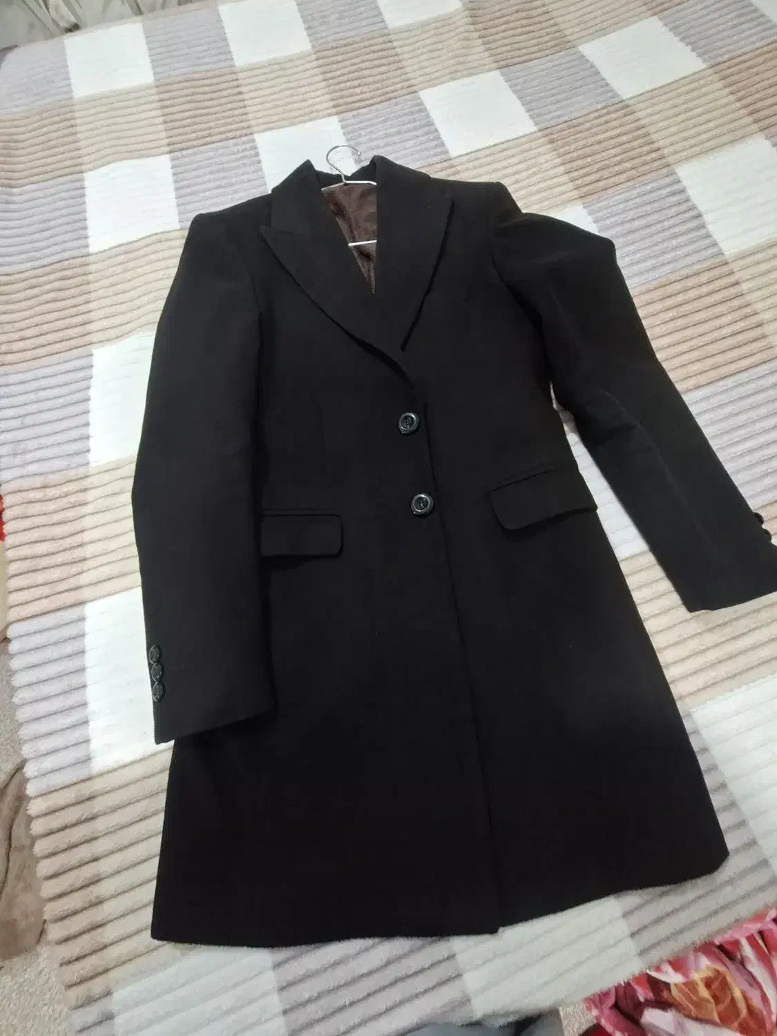 پالتو مردانه|لباس|شاهینشهر, فردوسی|دیوار