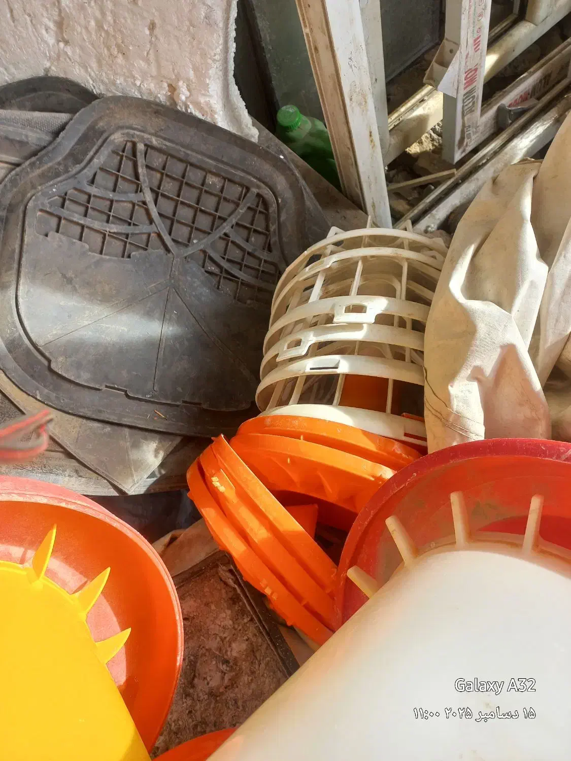 دان خوری ابخوری|لوازم جانبی حیوانات|بیستون, |دیوار