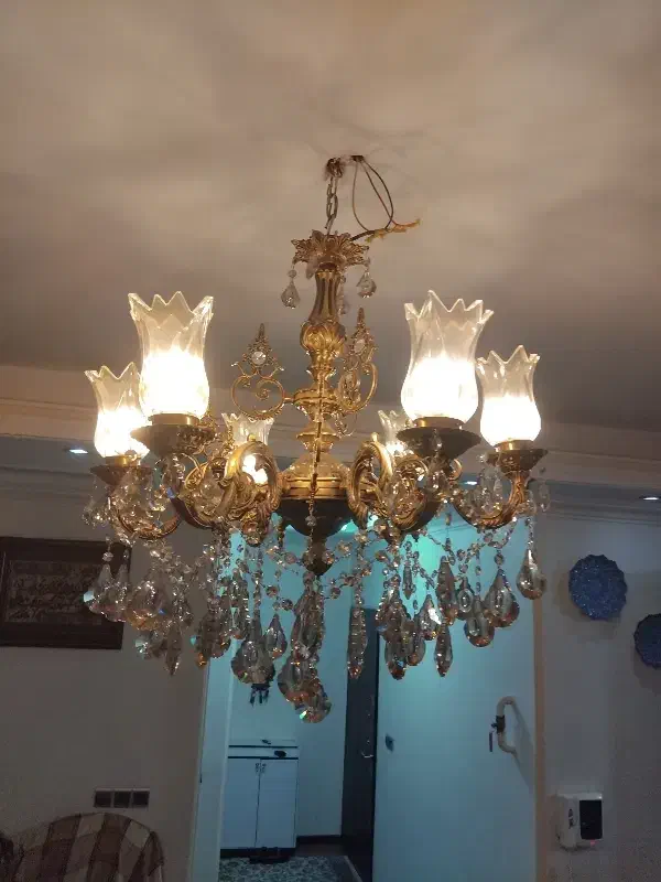 لوستر برنجی شش شاخه|لوستر و چراغ آویز|تهران, سردارجنگل|دیوار