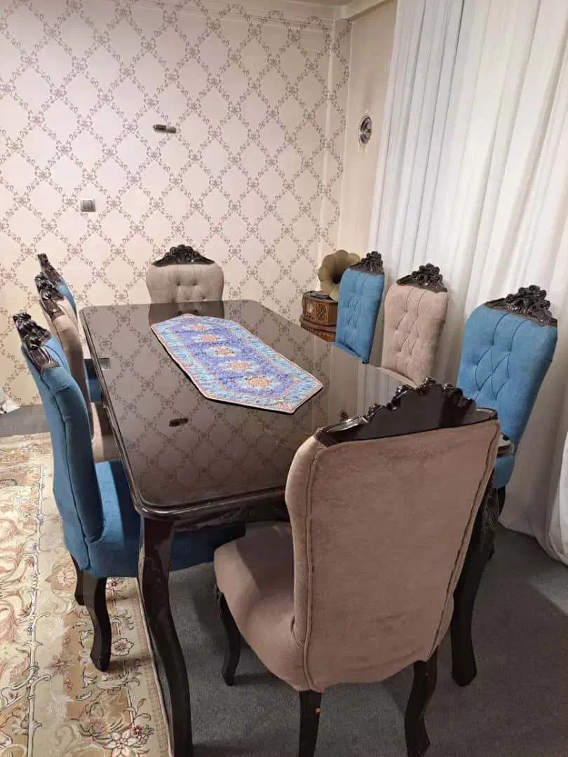 فروش میزناهارخوری با مبل راحتی|مبلمان خانگی و میز عسلی|هادی شهر, |دیوار