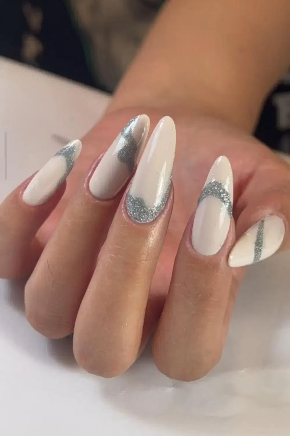 ناخن جشنواره یلدایی ،قیمت خیلی پایین چهار راه سعدی|خدمات آرایشگری و زیبایی|زنجان, |دیوار