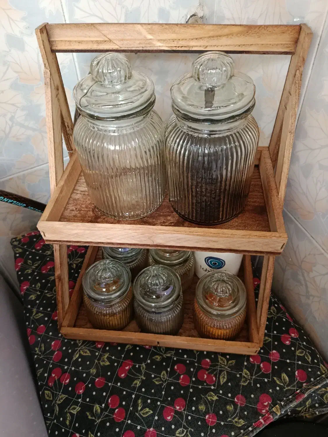 جاادویه|ظروف نگهدارنده، پلاستیکی، یک‌بارمصرف|الیگودرز, |دیوار