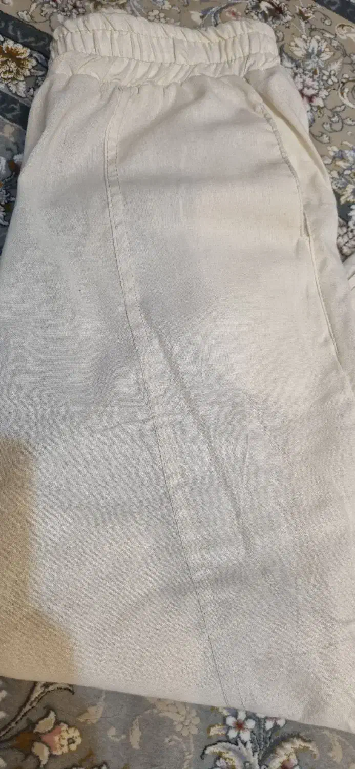 ساحلی و شلوار نو|لباس|فردیس, منظریه|دیوار