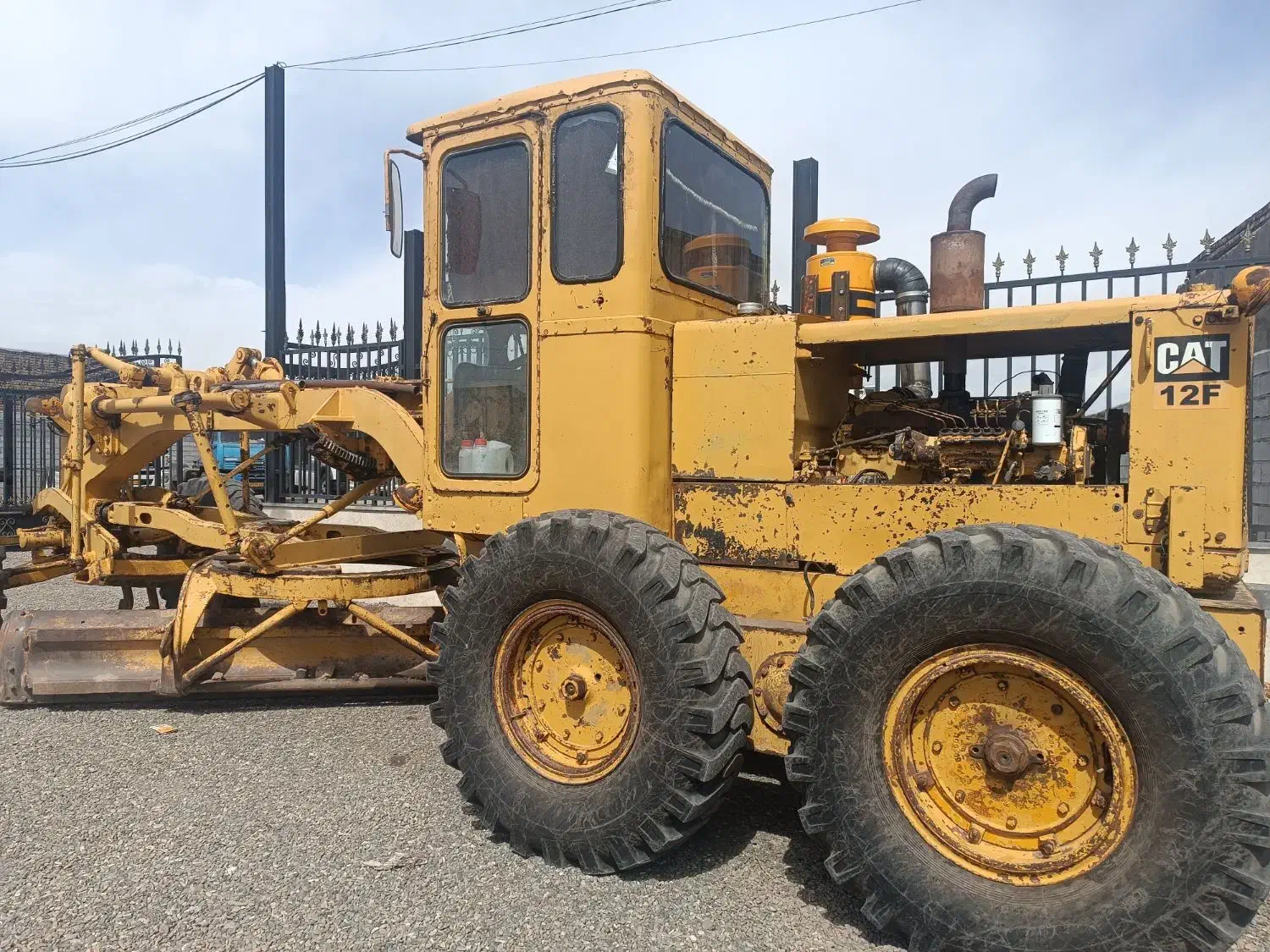 گریدر F۱۲|خودرو سنگین|خوی, |دیوار