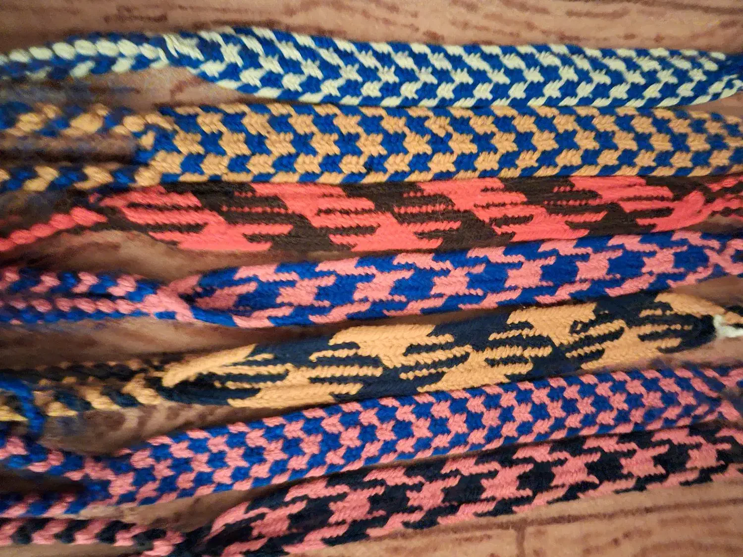 قلاده|لوازم جانبی حیوانات|دزفول, |دیوار