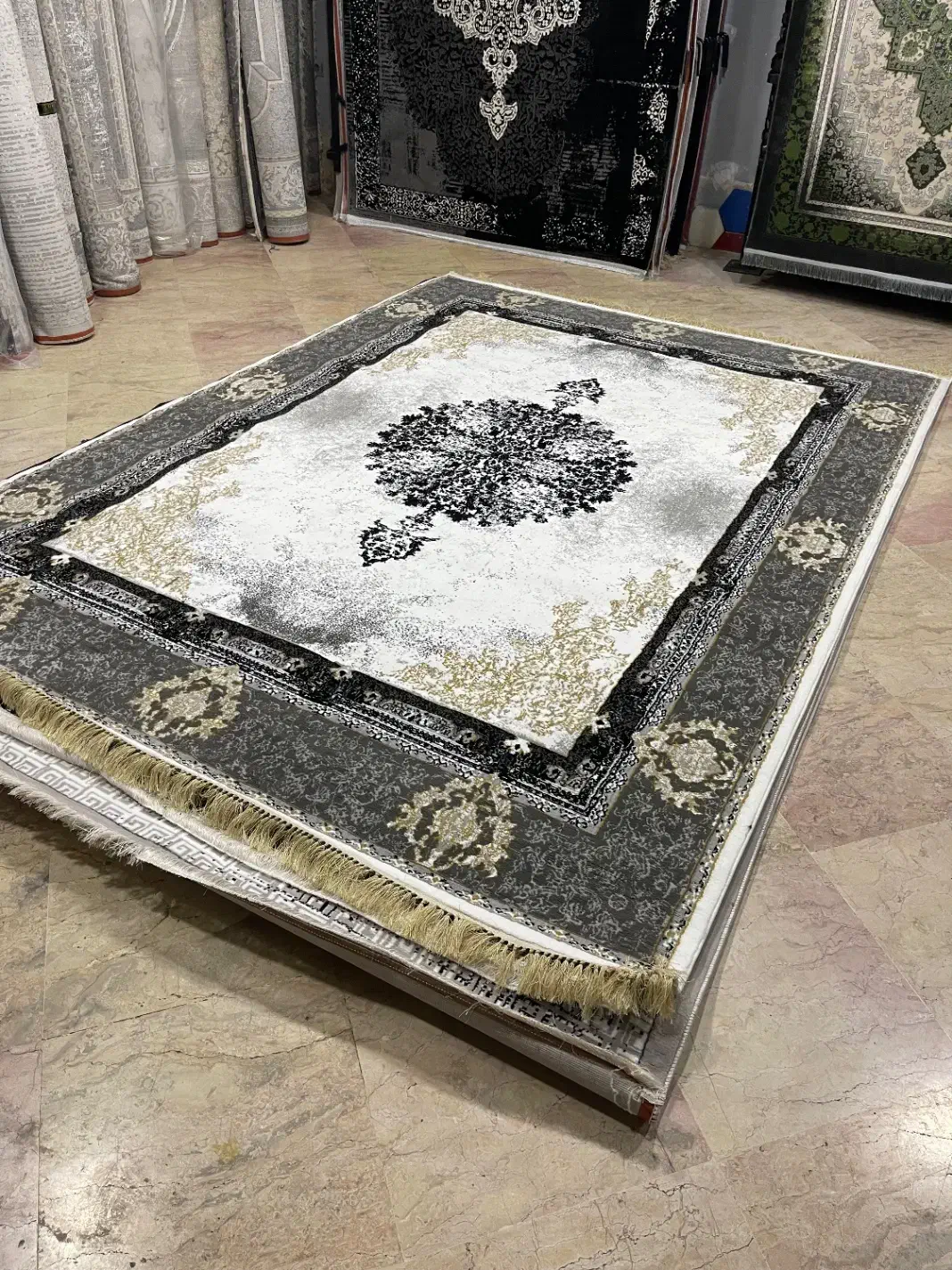 فرش گیشا کد05|فرش|کرج, جهان‌شهر|دیوار