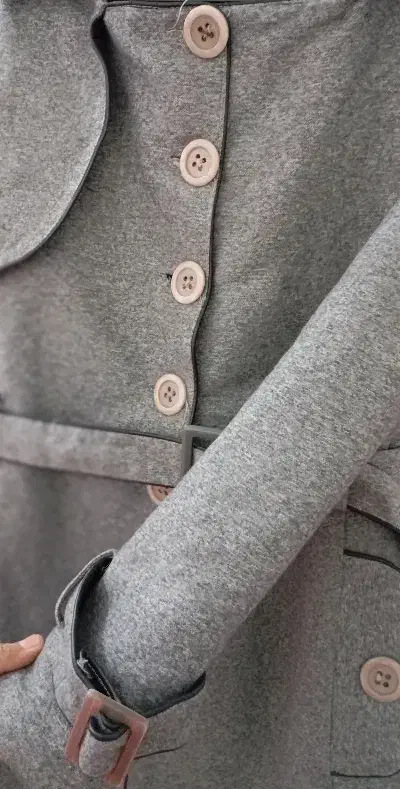 پالتو فوتر نونو چهار صد|لباس|تربتحیدریه, ۴۵ متری|دیوار