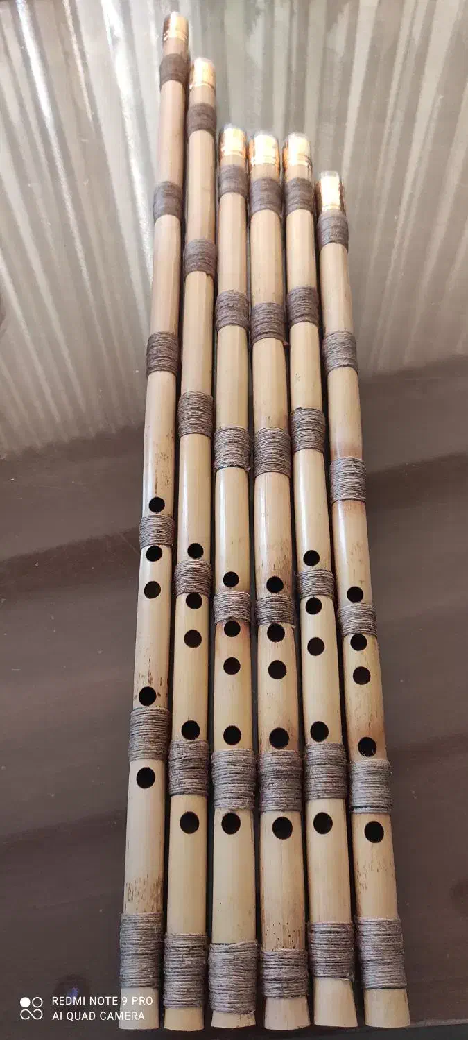 نوای لاهیج|سازهای سنتی|لاهیجان, آهندان|دیوار