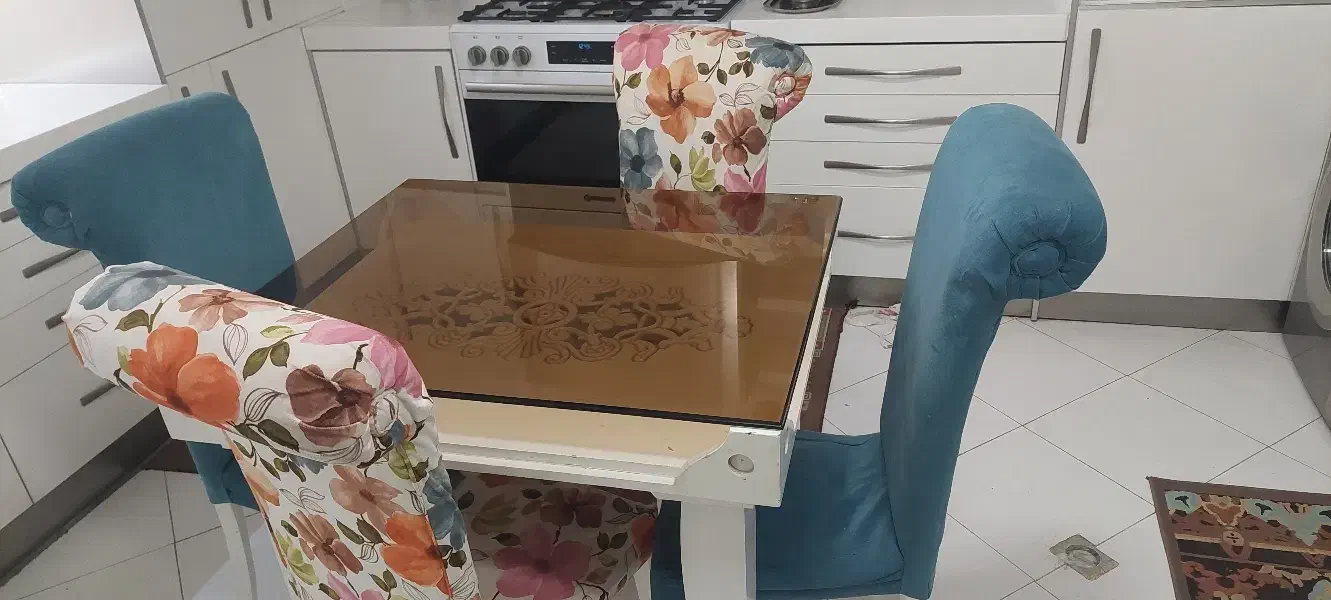 میز صبحانه خوری 4 نفره|میز و صندلی غذاخوری|ابریشم, |دیوار