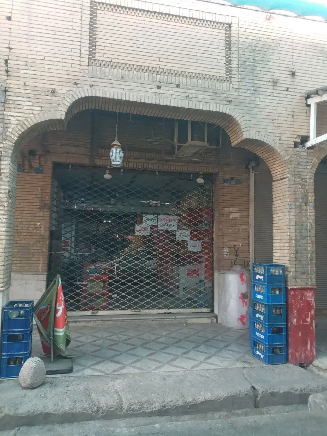 اجاره یک باب مغازه در بازار روز مرکزی|اجارهٔ مغازه و غرفه|اندیمشک, |دیوار