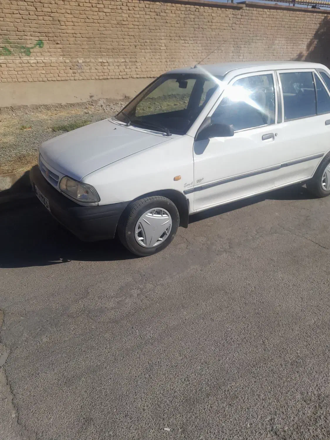 ماشین مدل ۹۳ سالم بدون هیچ ایرادی|خودرو سواری و وانت|کرمانشاه, |دیوار