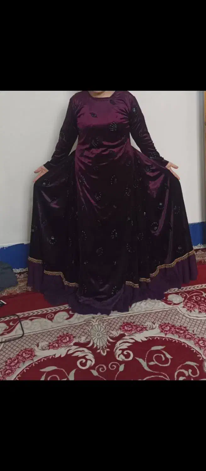 لباس محلی نو و تمیز|لباس|چرام, |دیوار