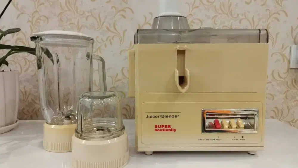 اب میوه گیری|آبمیوهگیر و آبمرکباتگیر|رشت, سلیمانداراب|دیوار