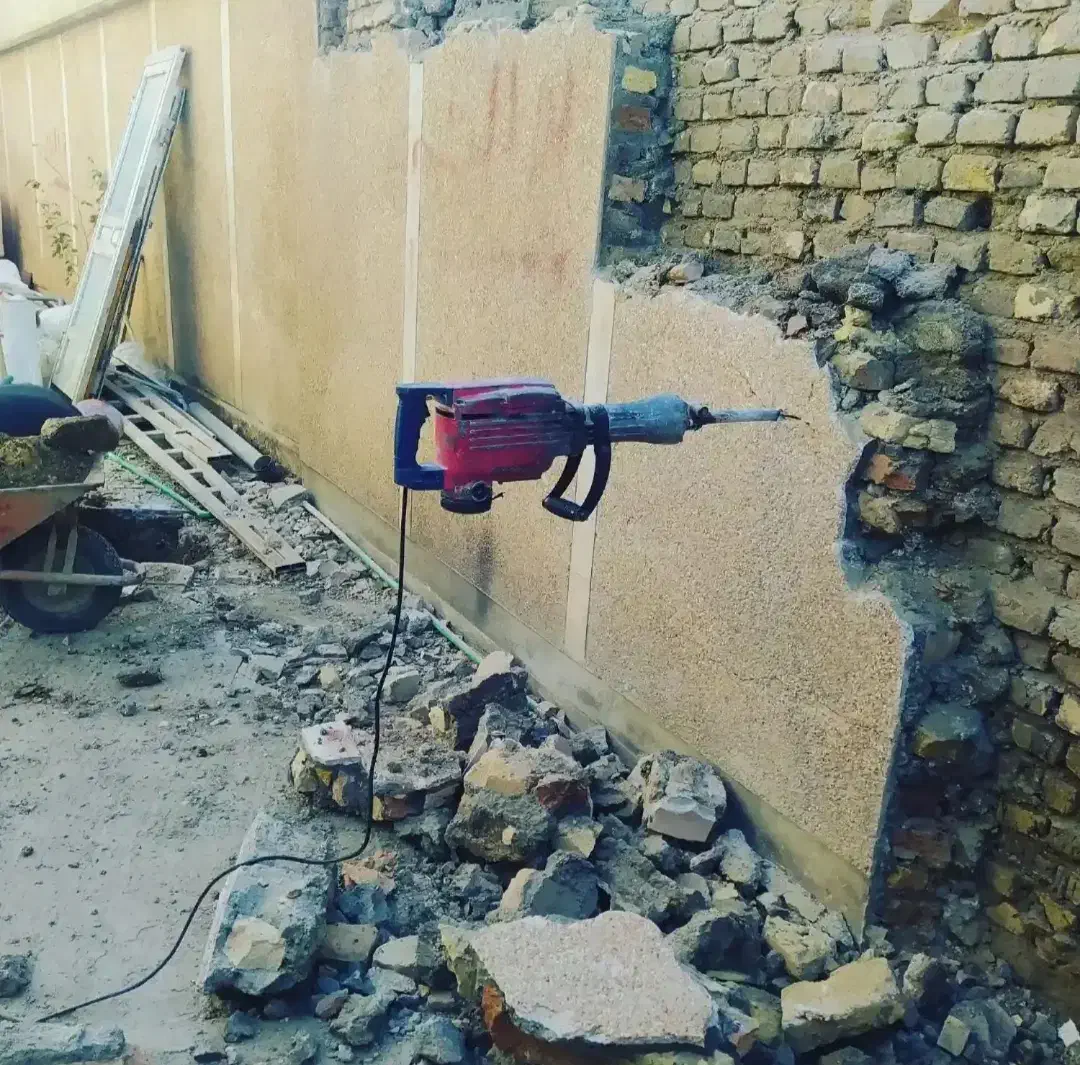 بتن کنی تخریب ساختمان کلی و جزئی|خدمات پیشه و مهارت|تبریز, |دیوار
