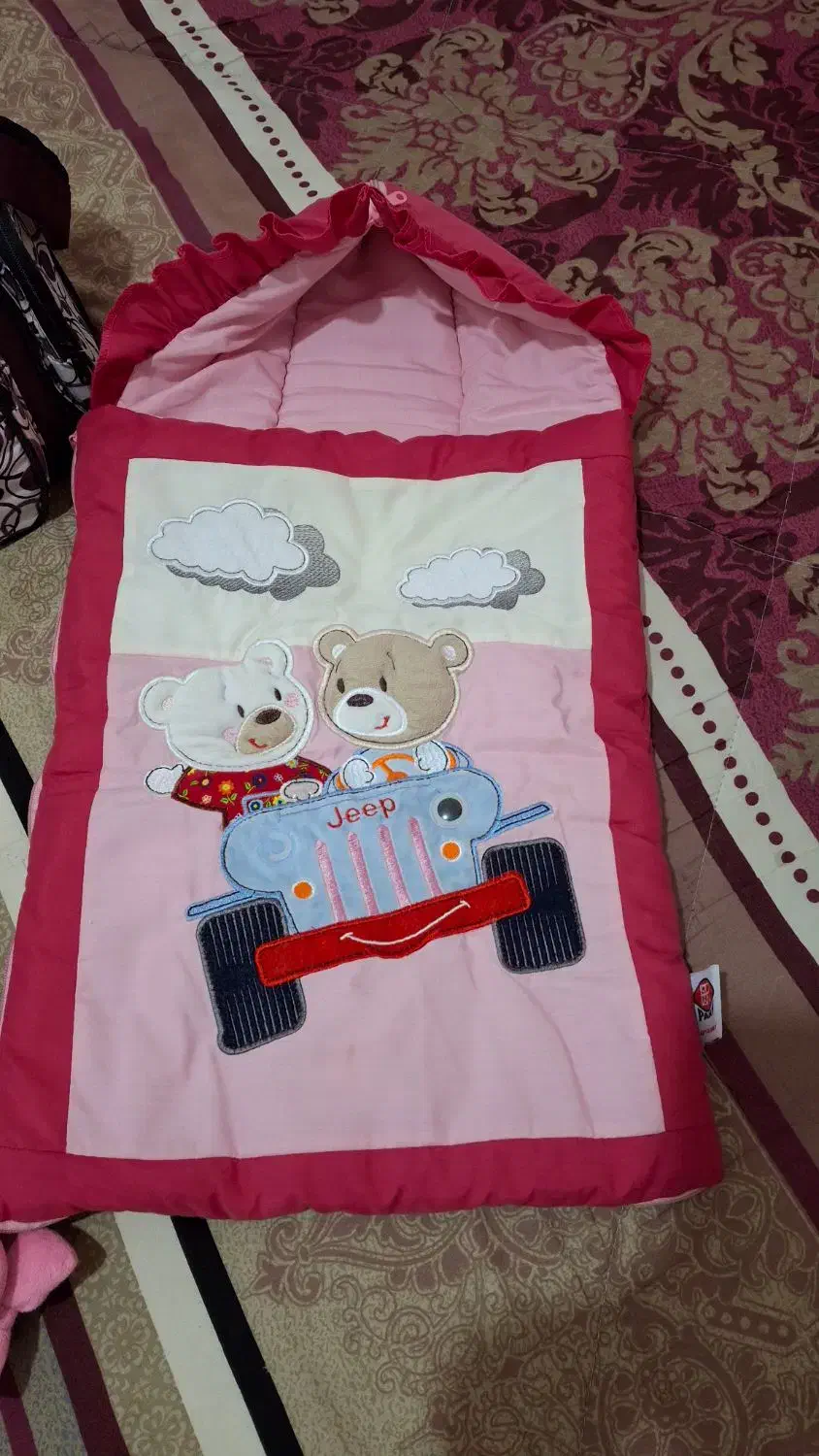 کیف و آغوشی و قنداق نوزاد دخترانه|کفش و لباس بچه|شاهینشهر, خانه کارگر|دیوار