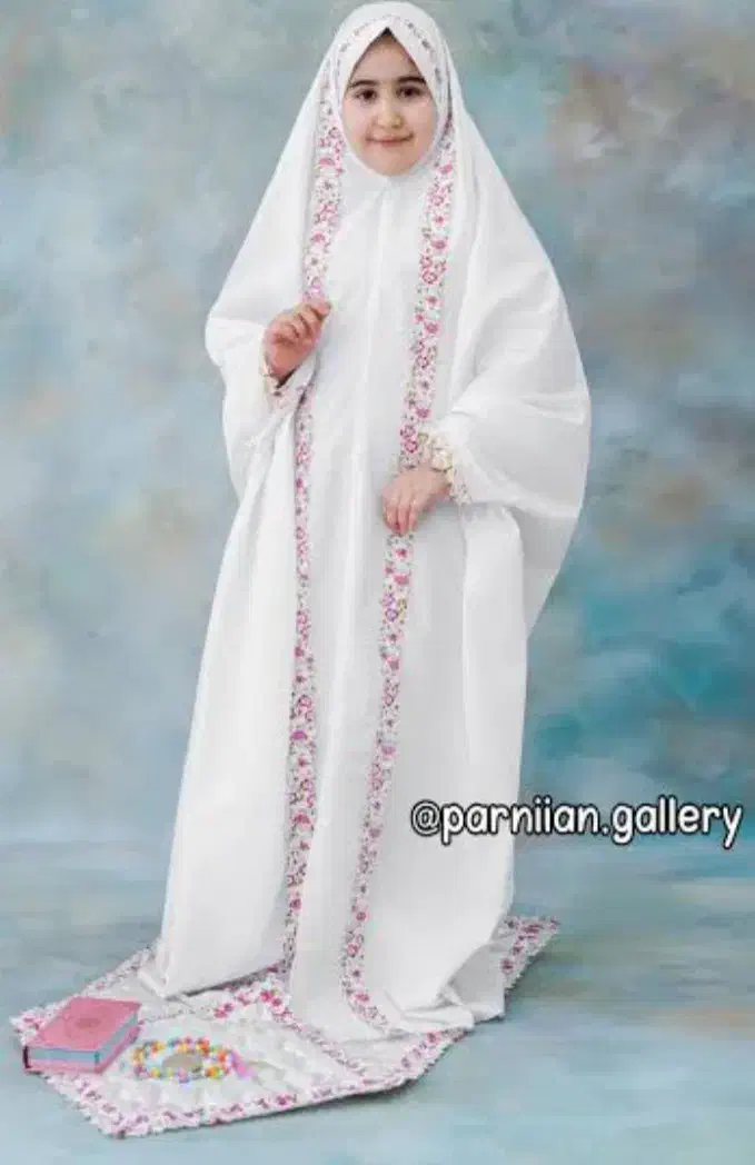 سجاده و چادر جشن تکلیف 600|کفش و لباس بچه|نهاوند, |دیوار